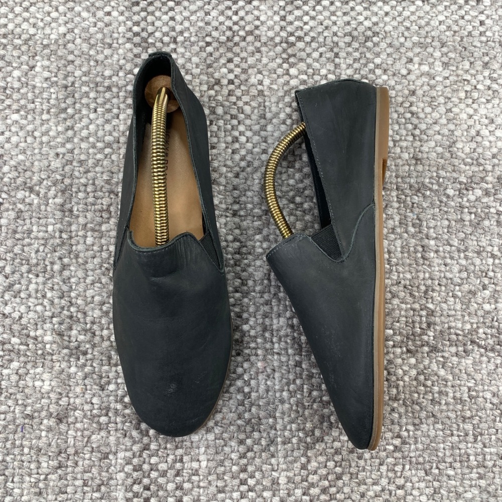 Lucky Brand Cahill Black Leather Slip On Loafer Pointed Toe Flats Women Size 9M